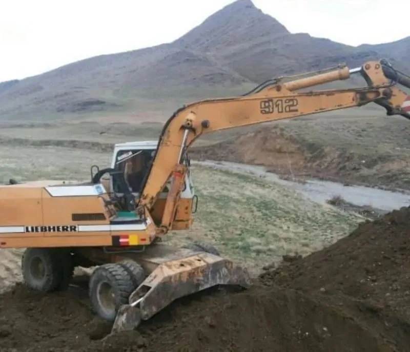 بیل لاستیکی هپکو ۹۱۲ مدل 1368